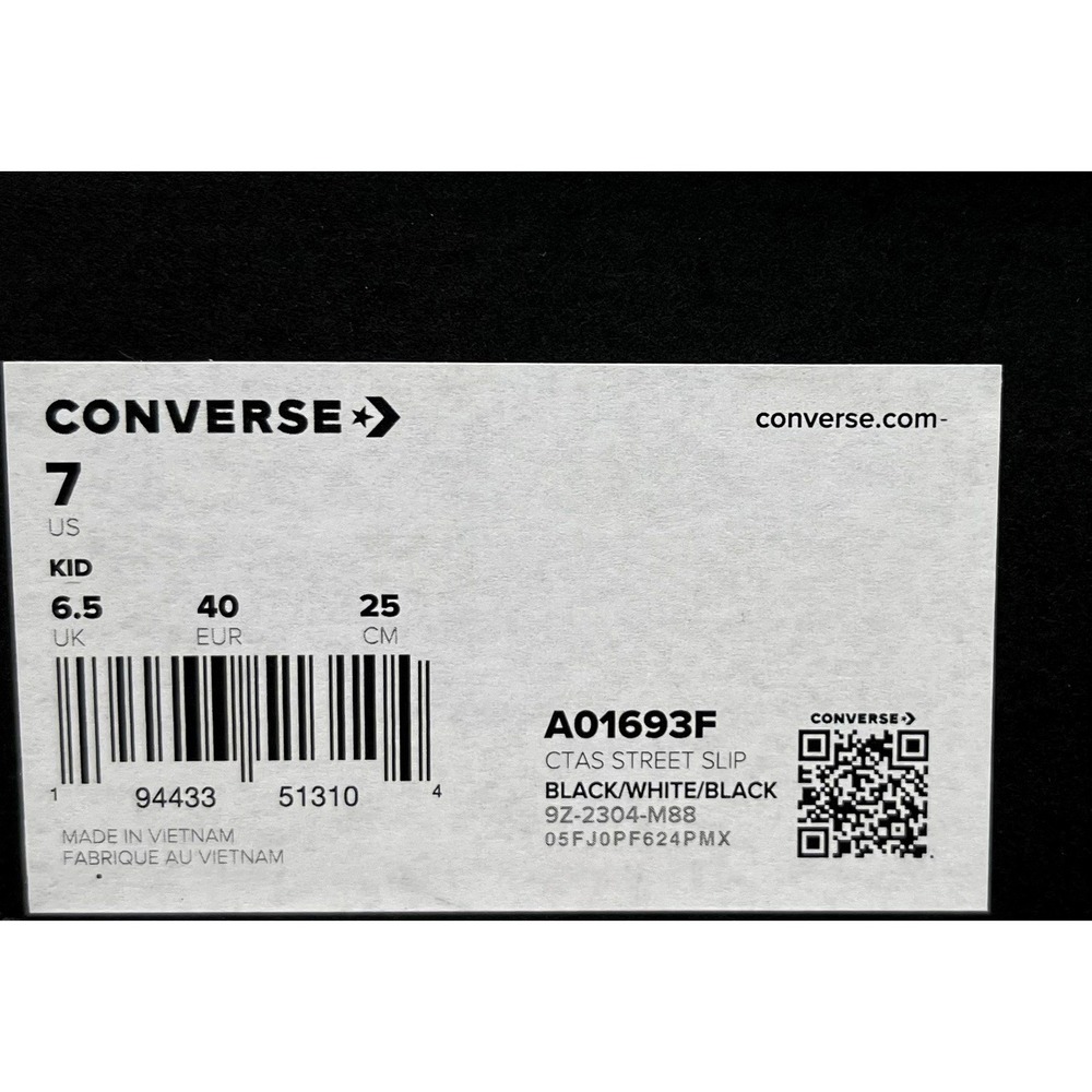 Converse Chuck Taylor Street Youth Boys Girls Low Top Sneaker Size 7 Black White - Picture 10 of 12